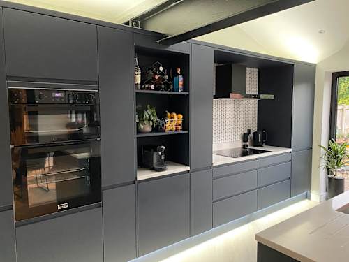 KITCHEN……
.
.
.
.
.
.
Swipe ⬅️ for before.
.
.
.
.
I love looking back at all the before pics and seeing how far we have come. .
.
.
.
#houserenovation #houseinspo #homereno #kitchendesign #kitchen #kitcheninspo #kitchenrenovation #magnetkitchens #magnetkitchen #aeg #zinnser #lunamidnight #herringbonefloor #wirral #wirralhome #merseysidehomes #myhouse #neutralstyle #neutraldecor #farrowandball