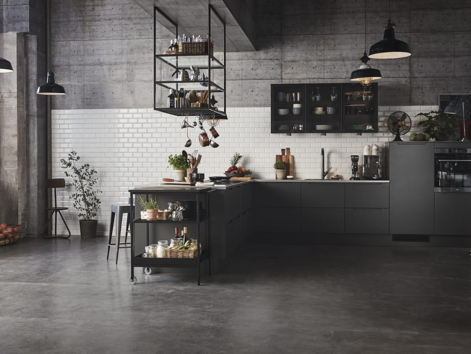 Steel worktops - A modern, raw & practical worktop | HTH