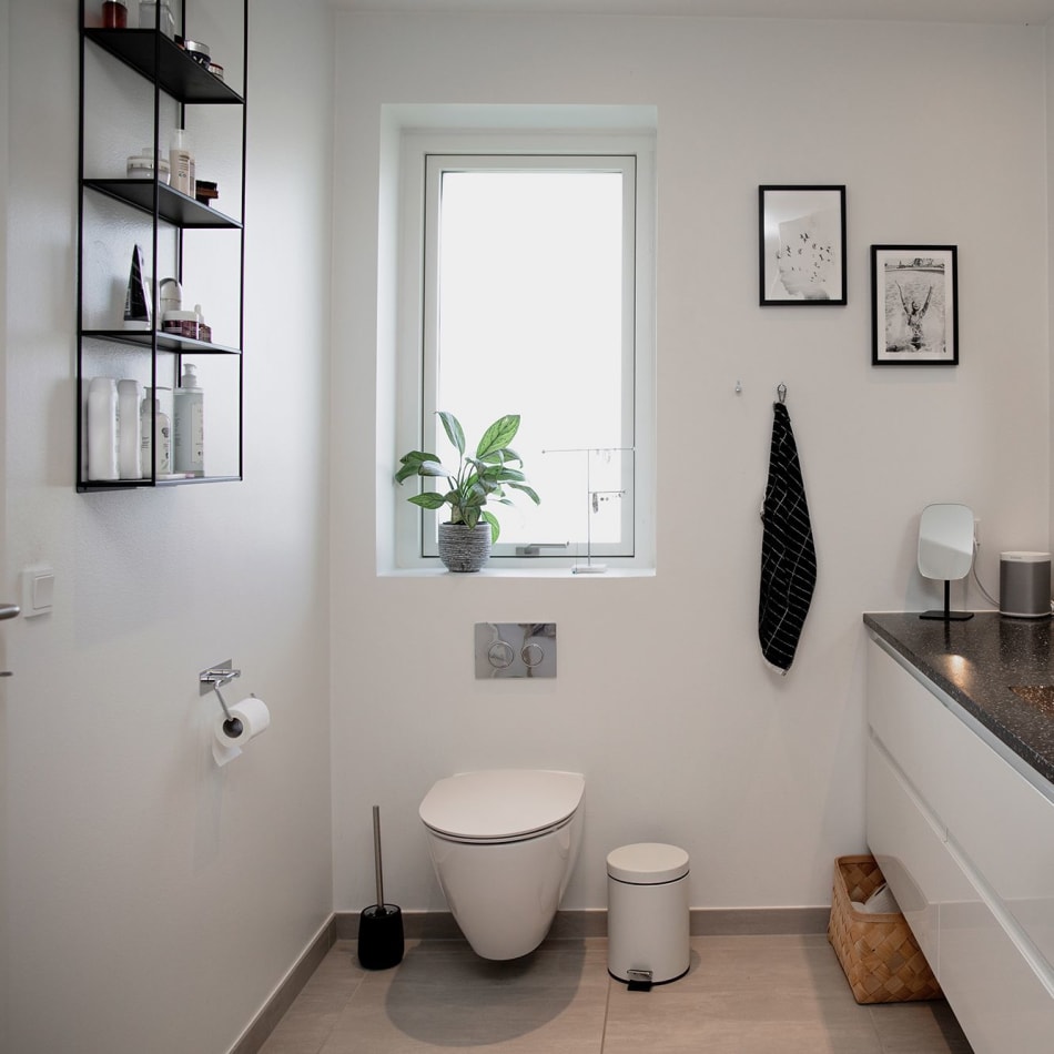 New bathroom price - See how much a new bathroom costs | HTH