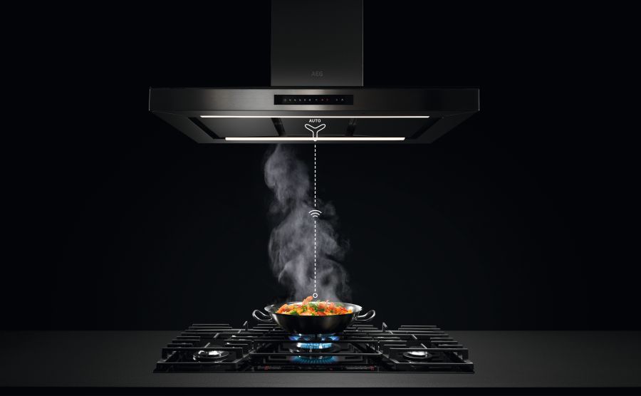 AEG Builtin 75cm TouchSure Gas on Glass Hob HVB75450IB Venting Hobs