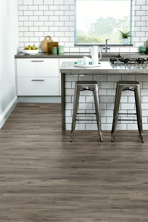 Amtico Weathered Oak Stripwood Vinyl Flooring (1.76m2 per Pack) Solid